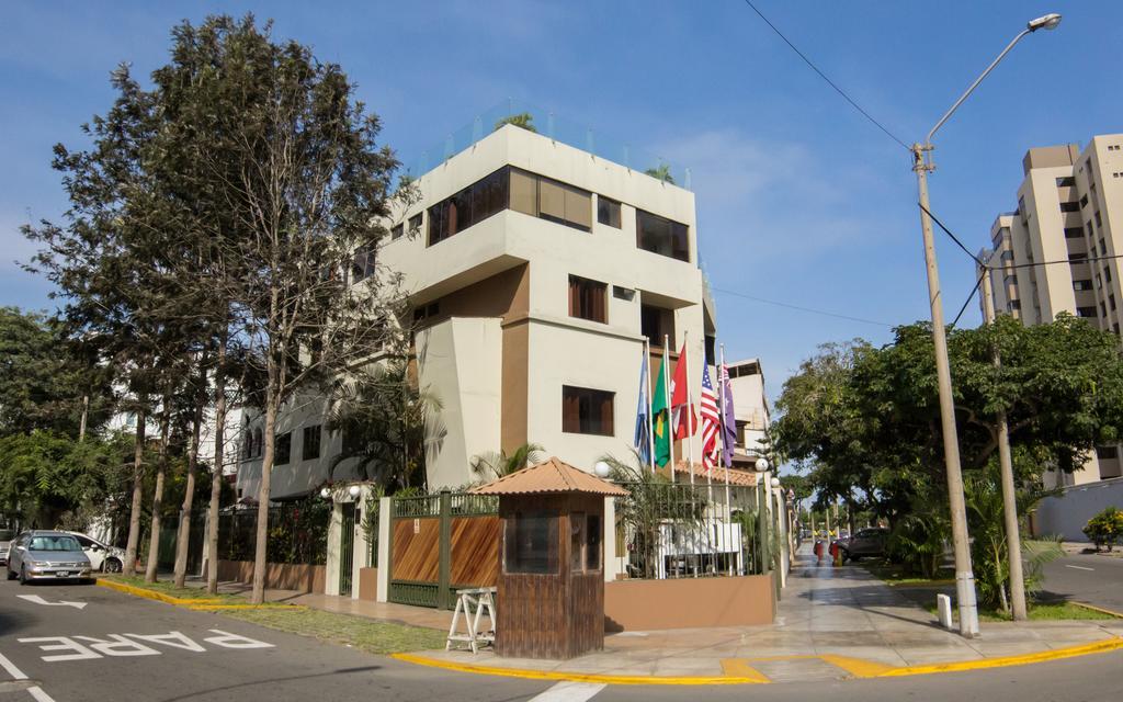 El Faro Inn Lima Exterior photo